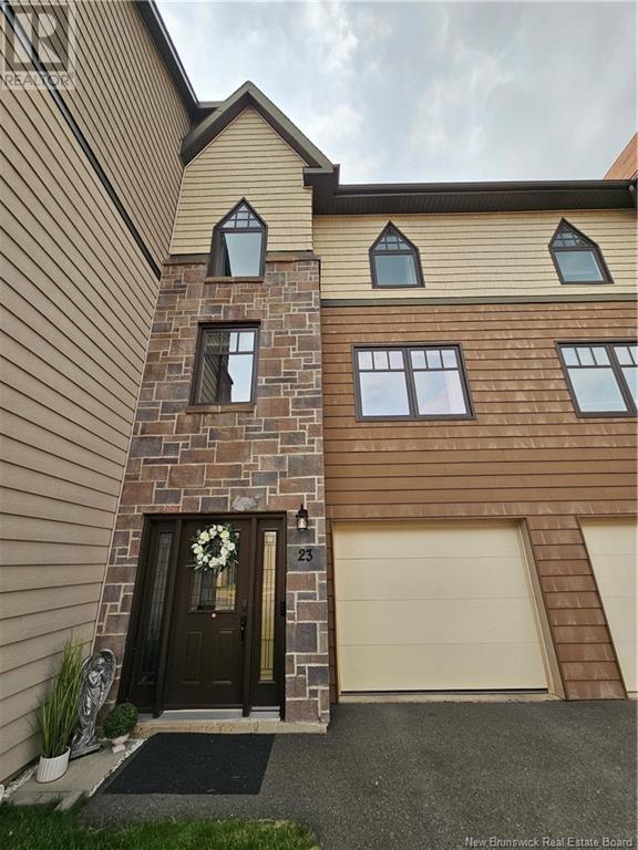23 Brownstone Lane, Fredericton, New Brunswick  E3A 7M4 - Photo 3 - NB120750