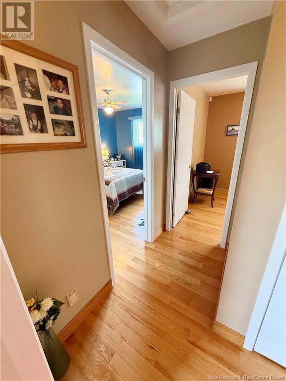 860 Duncan Court, Bathurst, New Brunswick  E2A 2V4 - Photo 18 - NB120905
