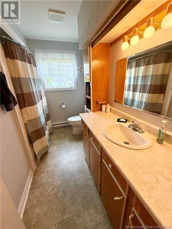 860 Duncan Court, Bathurst, New Brunswick  E2A 2V4 - Photo 23 - NB120905