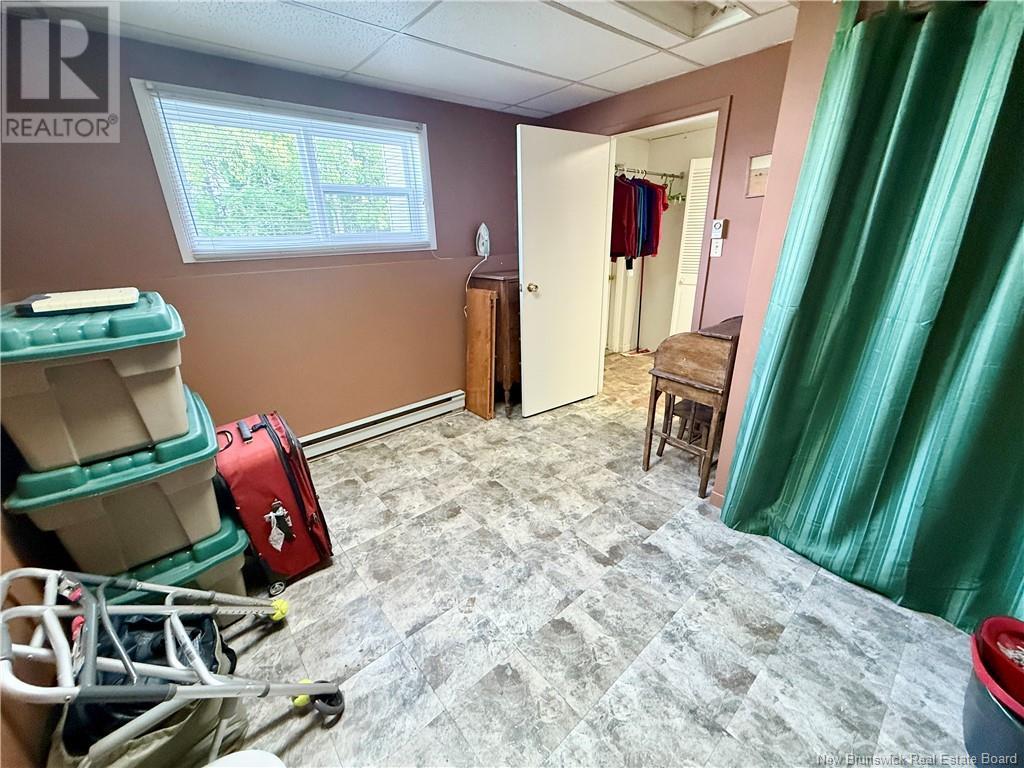 860 Duncan Court, Bathurst, New Brunswick  E2A 2V4 - Photo 27 - NB120905