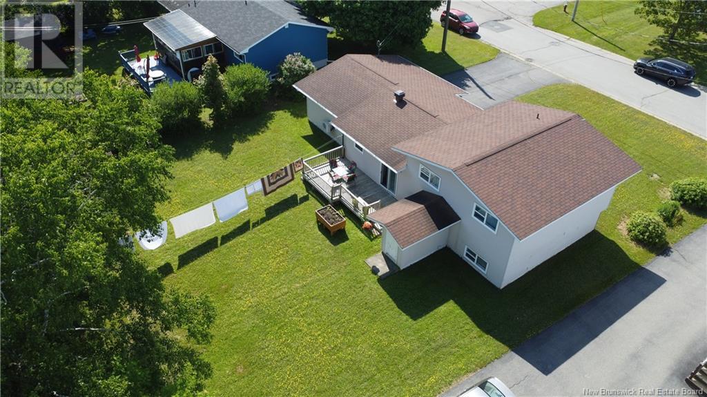 860 Duncan Court, Bathurst, New Brunswick  E2A 2V4 - Photo 37 - NB120905