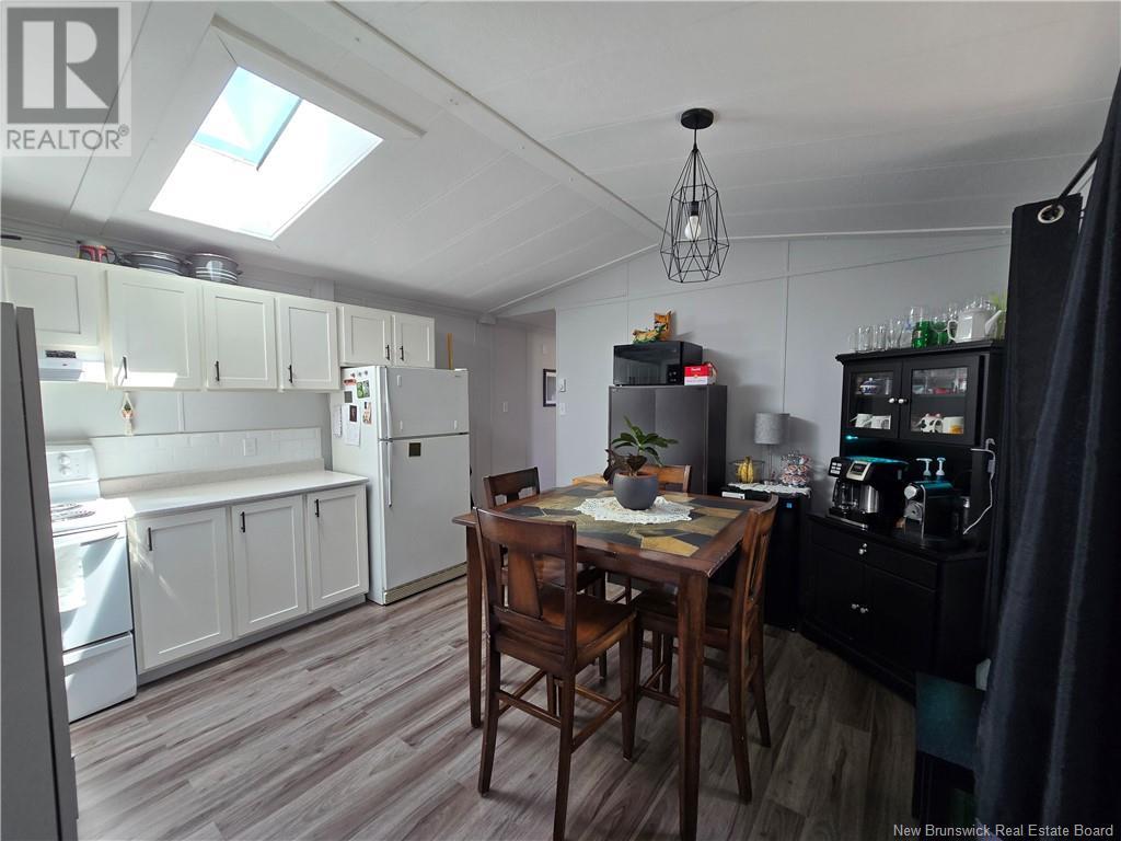 193 Mcgee Street, Fredericton, New Brunswick  E3B 8M1 - Photo 10 - NB120959