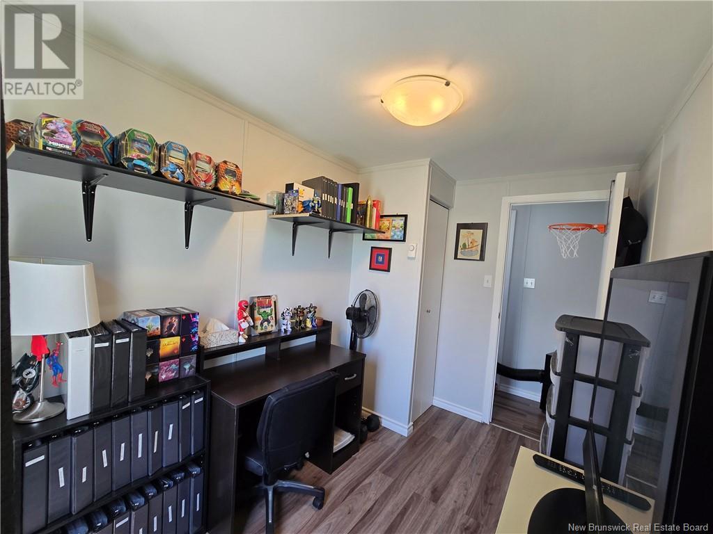193 Mcgee Street, Fredericton, New Brunswick  E3B 8M1 - Photo 9 - NB120959
