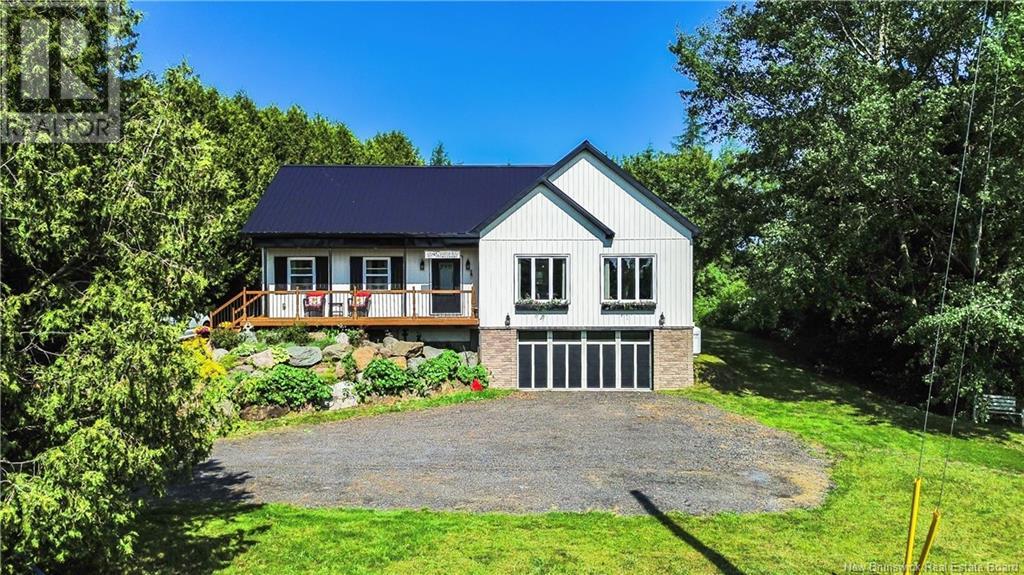 497 Hampton Road, Quispamsis, New Brunswick  E2E 3W8 - Photo 2 - NB120977