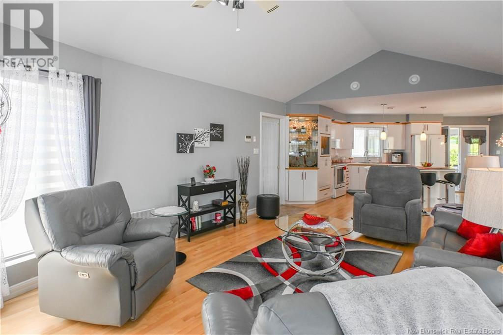 3353 Rue Centenaire Street, Tracadie, New Brunswick  E1X 1A6 - Photo 13 - NB120995