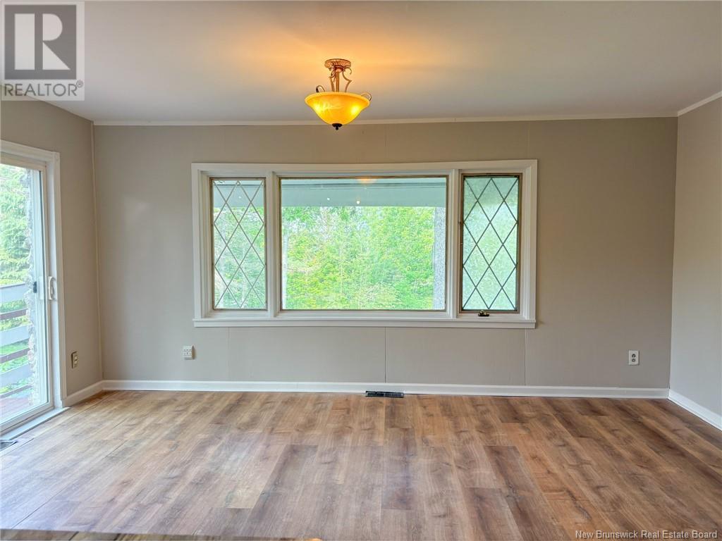 34 Robinson Drive, Grafton, New Brunswick  E7N 1G6 - Photo 17 - NB120913