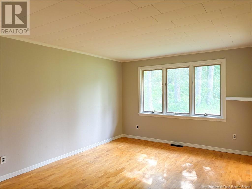 34 Robinson Drive, Grafton, New Brunswick  E7N 1G6 - Photo 27 - NB120913