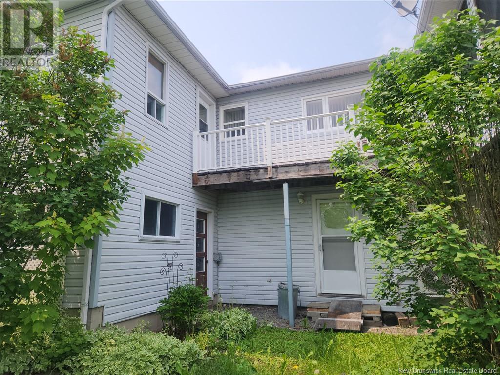 758 St-Francois Street, Edmundston, New Brunswick  E3V 1H3 - Photo 10 - NB120794