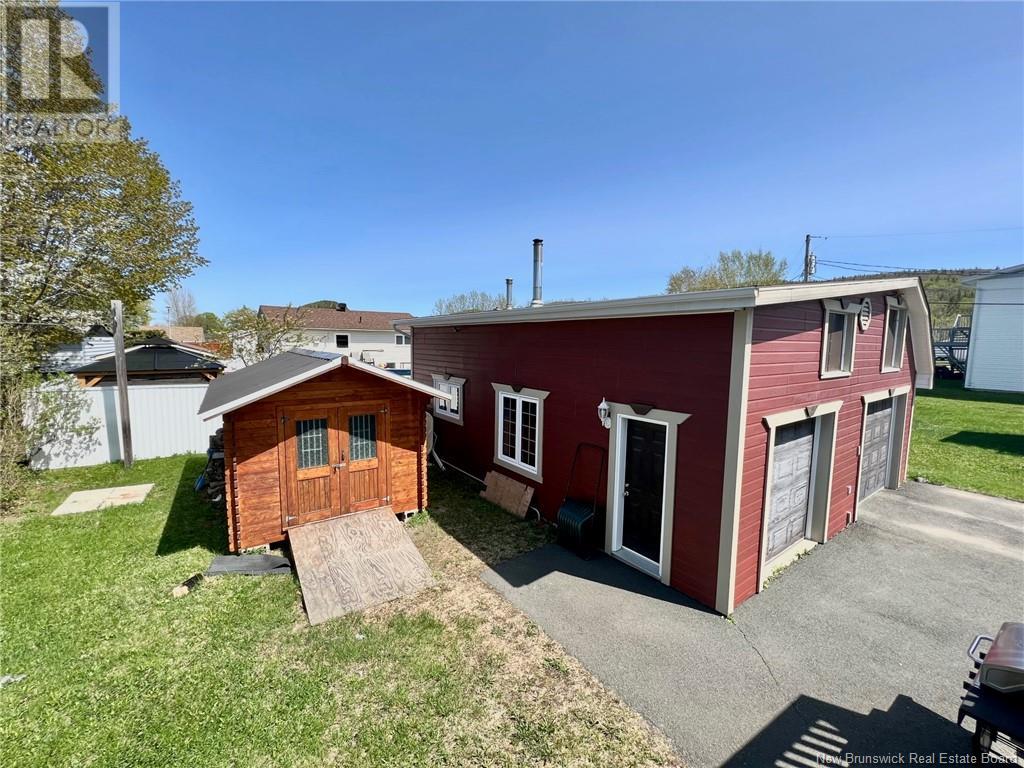 14 Gallant Drive, Campbellton, New Brunswick  E3N 2T7 - Photo 21 - NB121027