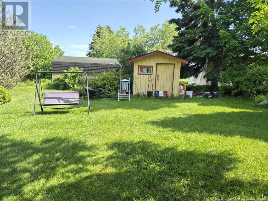 743 Rue Principale, Petit-Rocher, New Brunswick  E8J 1C8 - Photo 4 - NB118251