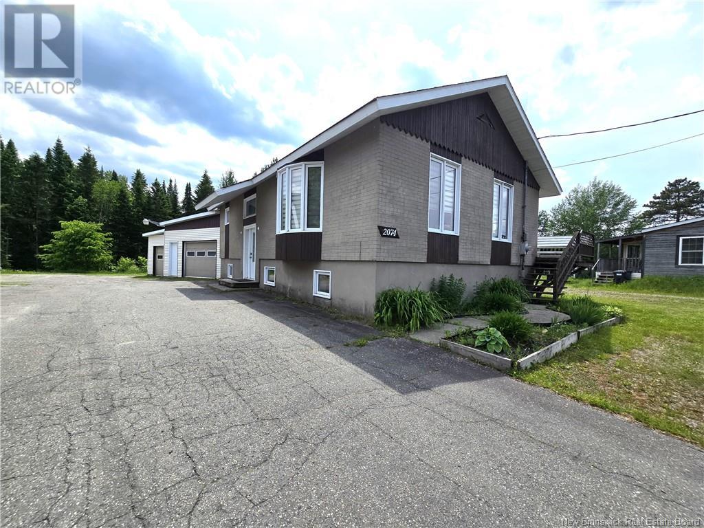 2074 Commerciale Street, Saint-François-de-Madawaska, New Brunswick