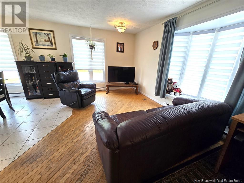 2074 Commerciale Street, Saint-François-De-Madawaska, New Brunswick  E7A 1B2 - Photo 6 - NB121045