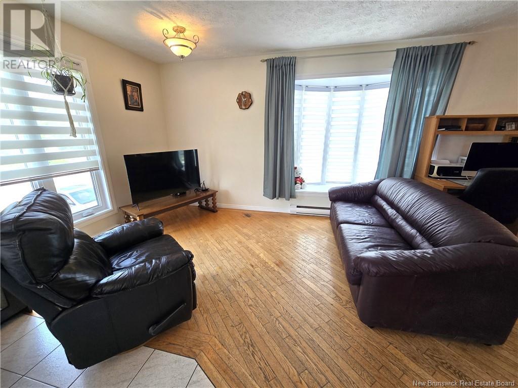 2074 Commerciale Street, Saint-François-De-Madawaska, New Brunswick  E7A 1B2 - Photo 7 - NB121045