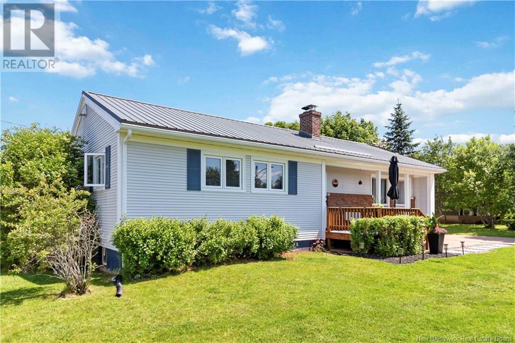 40 Devon Avenue, Sackville, New Brunswick  E4L 3W2 - Photo 2 - NB120792