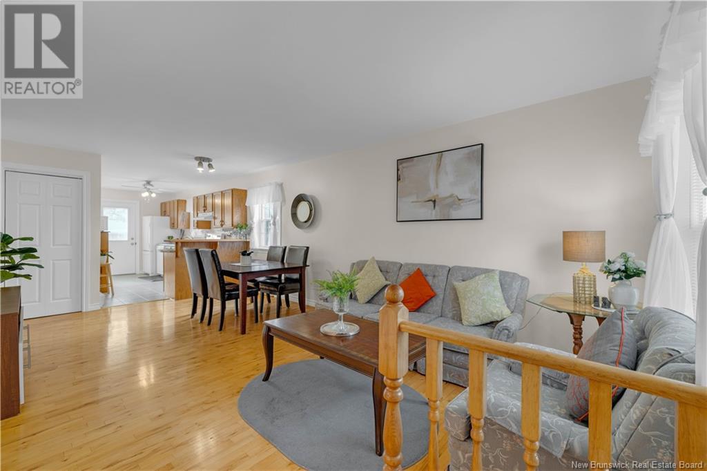 14 Heritage Gardens, Saint John, New Brunswick  E2M 5R7 - Photo 3 - NB120754