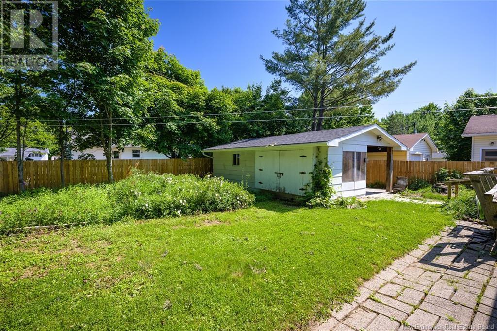 104 Macfarlane Street, Fredericton, New Brunswick  E3A 1V4 - Photo 20 - NB121029