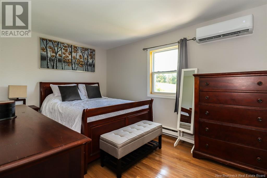 30 Meadowland Terrace, Saint John, New Brunswick  E2M 5S2 - Photo 18 - NB121055