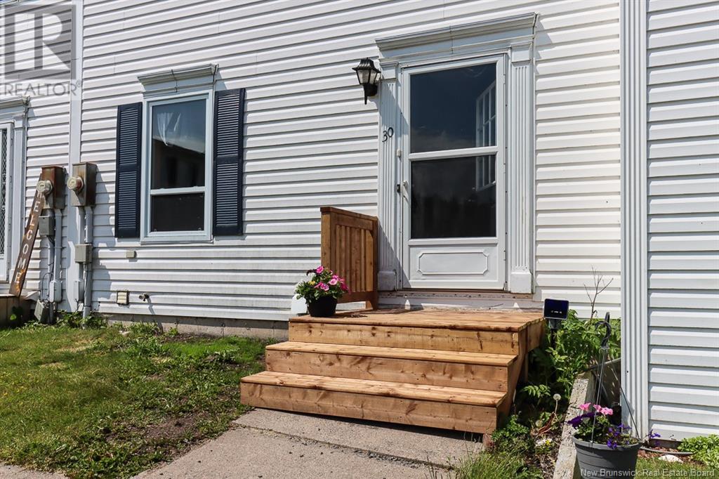 30 Meadowland Terrace, Saint John, New Brunswick  E2M 5S2 - Photo 2 - NB121055