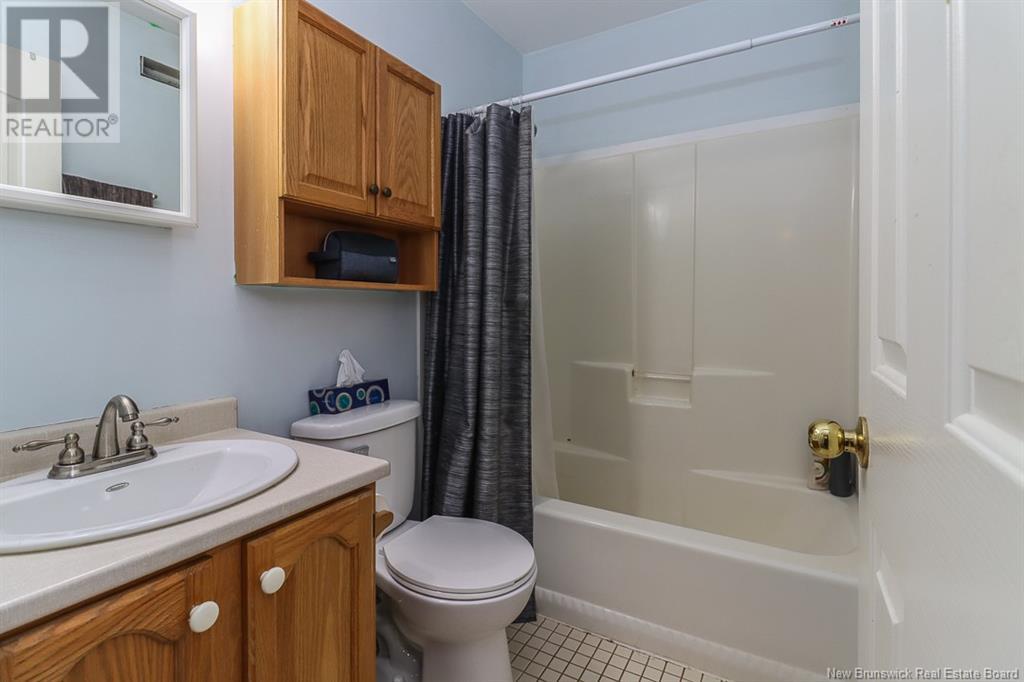 30 Meadowland Terrace, Saint John, New Brunswick  E2M 5S2 - Photo 20 - NB121055