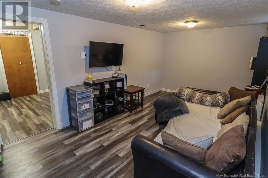 30 Meadowland Terrace, Saint John, New Brunswick  E2M 5S2 - Photo 23 - NB121055