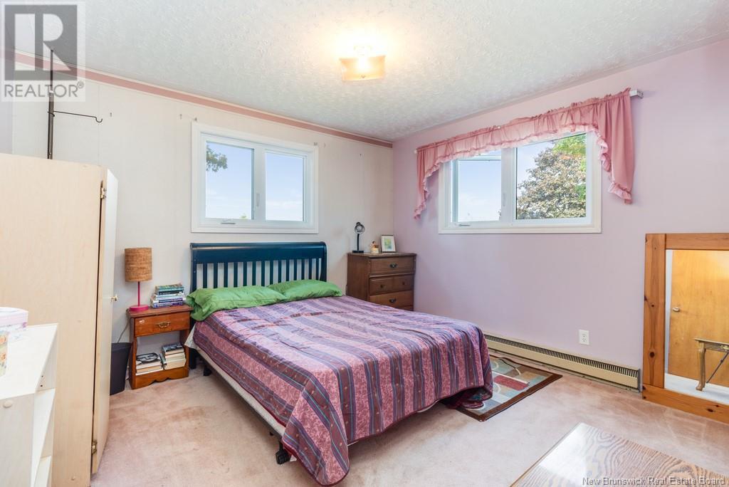 72 Lily Street, Fredericton, New Brunswick  E3C 1L6 - Photo 35 - NB120437