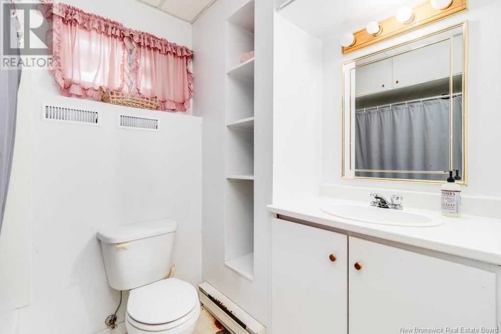 72 Lily Street, Fredericton, New Brunswick  E3C 1L6 - Photo 46 - NB120437