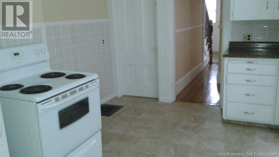 52-58 Pleasant Avenue, Sussex, New Brunswick  E4E 1X7 - Photo 28 - NB120902