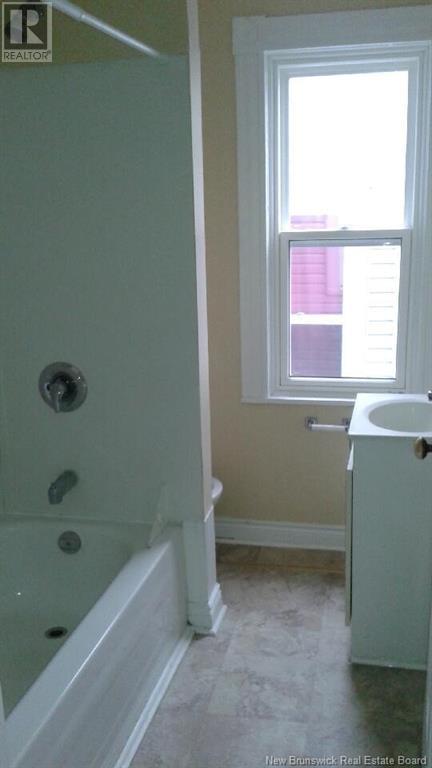 52-58 Pleasant Avenue, Sussex, New Brunswick  E4E 1X7 - Photo 35 - NB120902