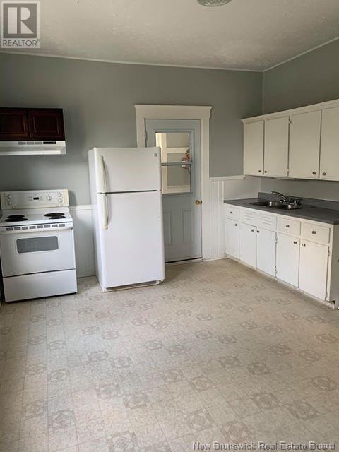 52-58 Pleasant Avenue, Sussex, New Brunswick  E4E 1X7 - Photo 39 - NB120902