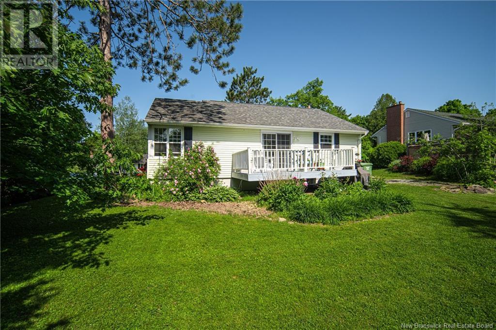 110 Cedar Avenue, Fredericton, New Brunswick  E3A 2C5 - Photo 25 - NB121116