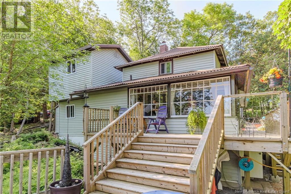 30 Chiquita Road, Saint John, New Brunswick  E2M 6R3 - Photo 4 - NB121108