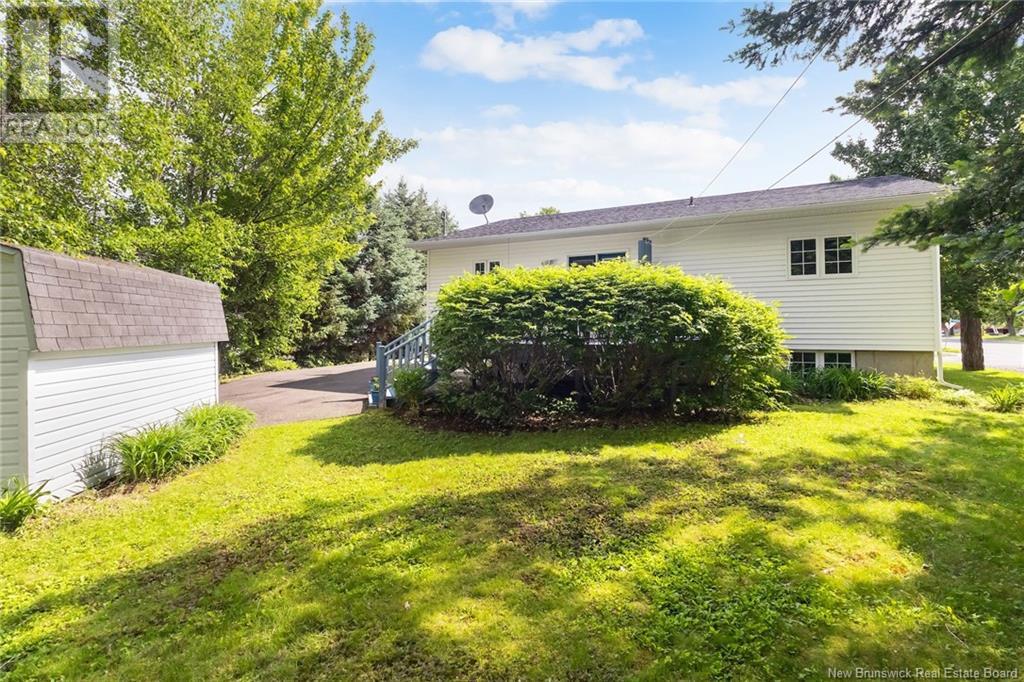 91 Stafford Drive, Fredericton, New Brunswick  E3A 5J3 - Photo 41 - NB121103