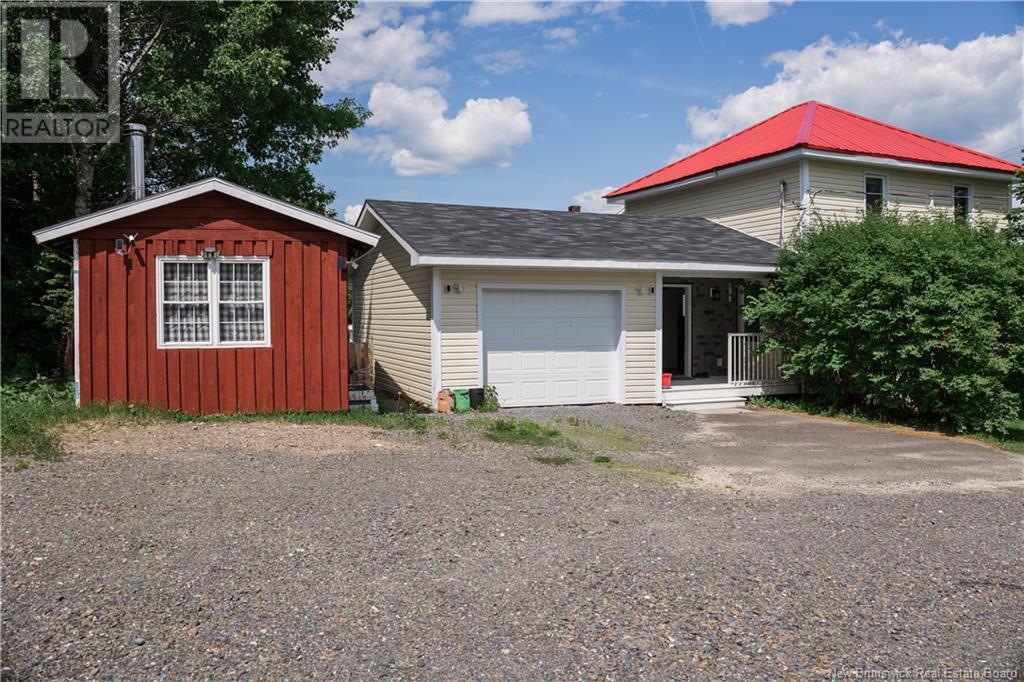15 Vanceboro Road, Mcadam, New Brunswick  E6J 1Z3 - Photo 4 - NB120865