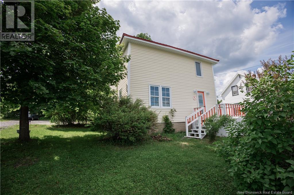 15 Vanceboro Road, Mcadam, New Brunswick  E6J 1Z3 - Photo 6 - NB120865
