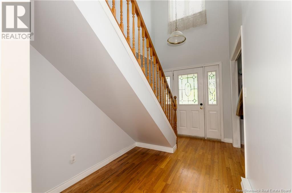 124 Crestwood Drive, Moncton, New Brunswick  E1C 9M8 - Photo 4 - NB120981