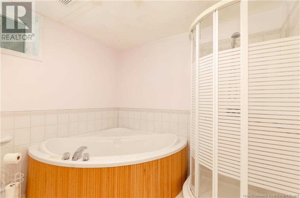 158 Tamarack Terrace, Moncton, New Brunswick  E1A 5R2 - Photo 42 - NB120922