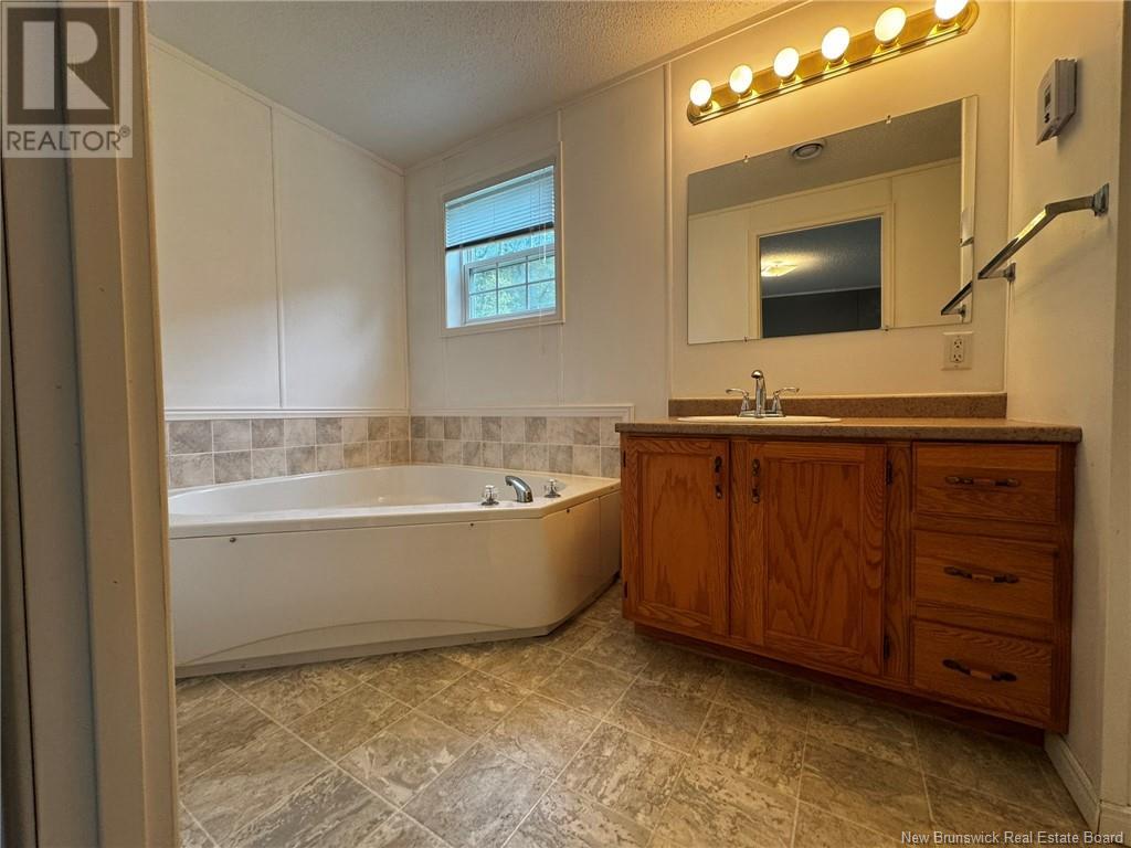47 Manderville Lane, Renous, New Brunswick  E9E 2S2 - Photo 18 - NB121162