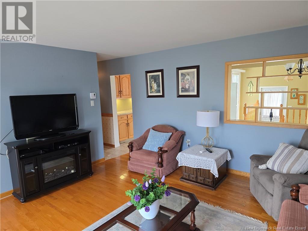 225 Roche, Bathurst, New Brunswick  E2A 3E7 - Photo 20 - NB121025