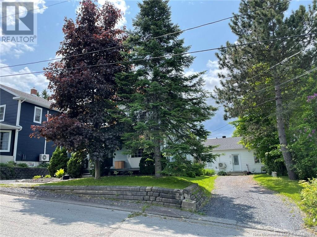 32-34 Bernier, Edmundston, New Brunswick  E3V 1Y5 - Photo 39 - NB121185