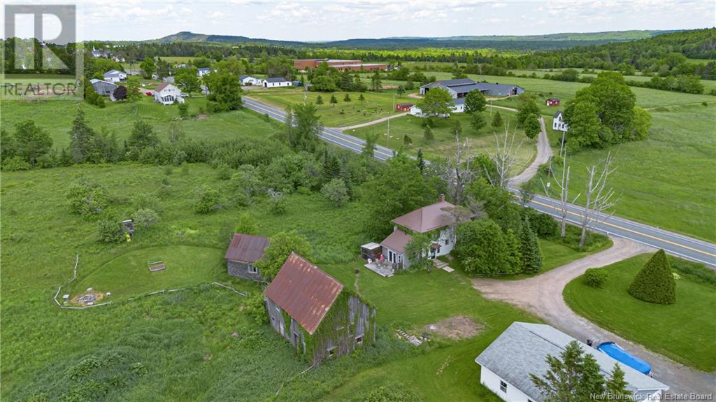 2098 Route 3, Harvey, New Brunswick  E6K 1L4 - Photo 6 - NB121020
