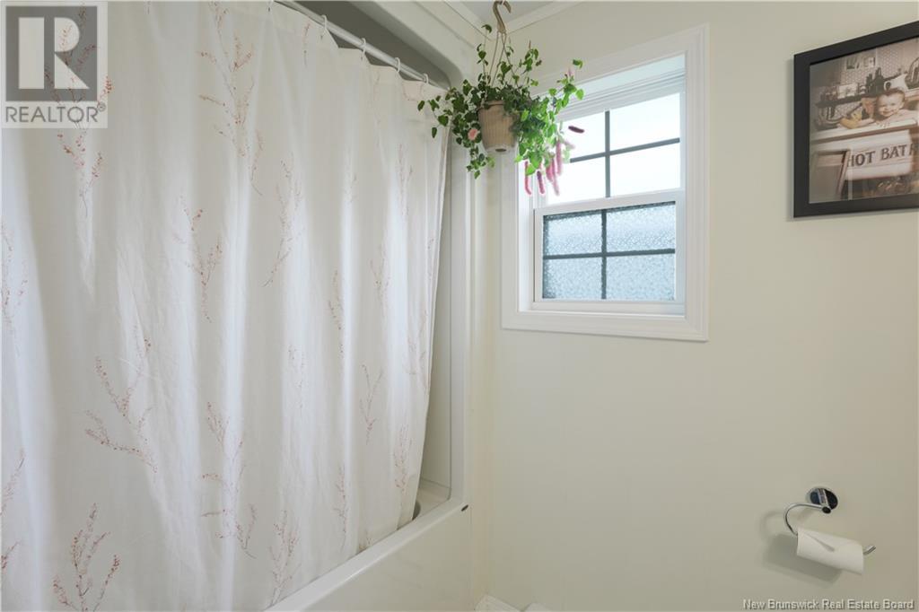 66 Evergreen Street, Fredericton, New Brunswick  E3B 6N3 - Photo 21 - NB120849