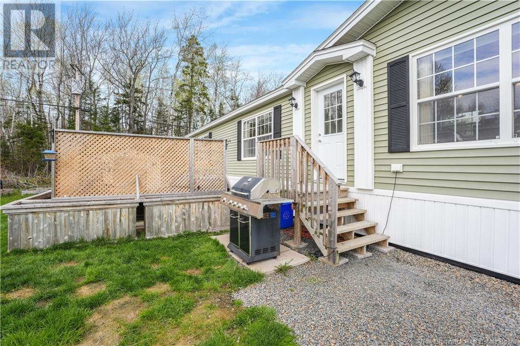 66 Evergreen Street, Fredericton, New Brunswick  E3B 6N3 - Photo 27 - NB120849
