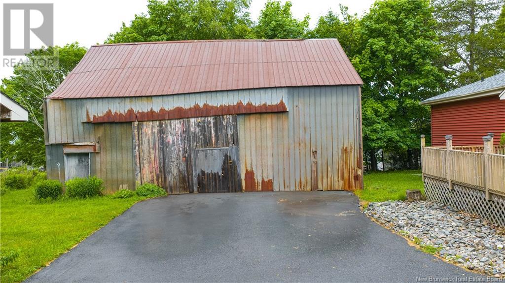 28 Quispamsis Road, Quispamsis, New Brunswick  E2E 1M4 - Photo 31 - NB119754