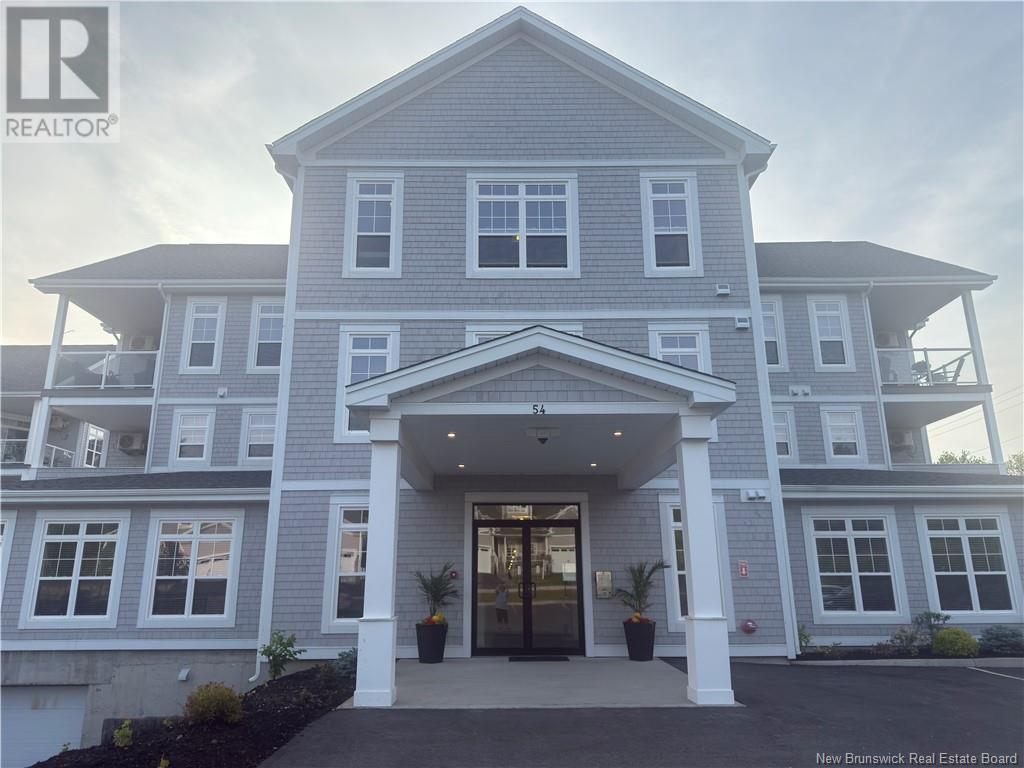 54 Hampton Road Unit# 202, Rothesay, New Brunswick  E2E 0V5 - Photo 2 - NB121174