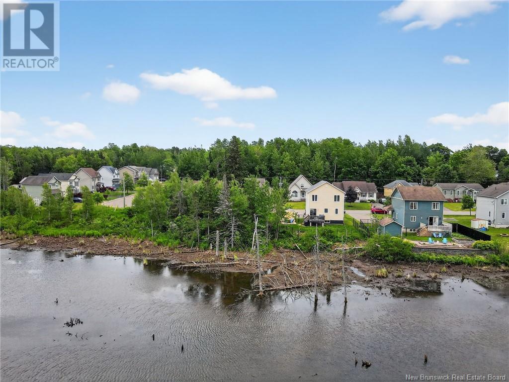 17 Fundy, Moncton, New Brunswick  E1A 8S8 - Photo 13 - NB121166