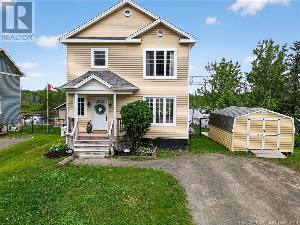 17 Fundy, Moncton, New Brunswick  E1A 8S8 - Photo 2 - NB121166