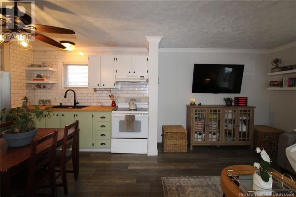 18 Sixth Street, Quispamsis, New Brunswick  E2G 1W3 - Photo 7 - NB121155