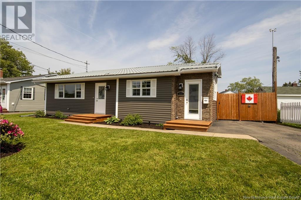 117 Masters Road, Moncton, New Brunswick  E1A 4S4 - Photo 2 - NB120609