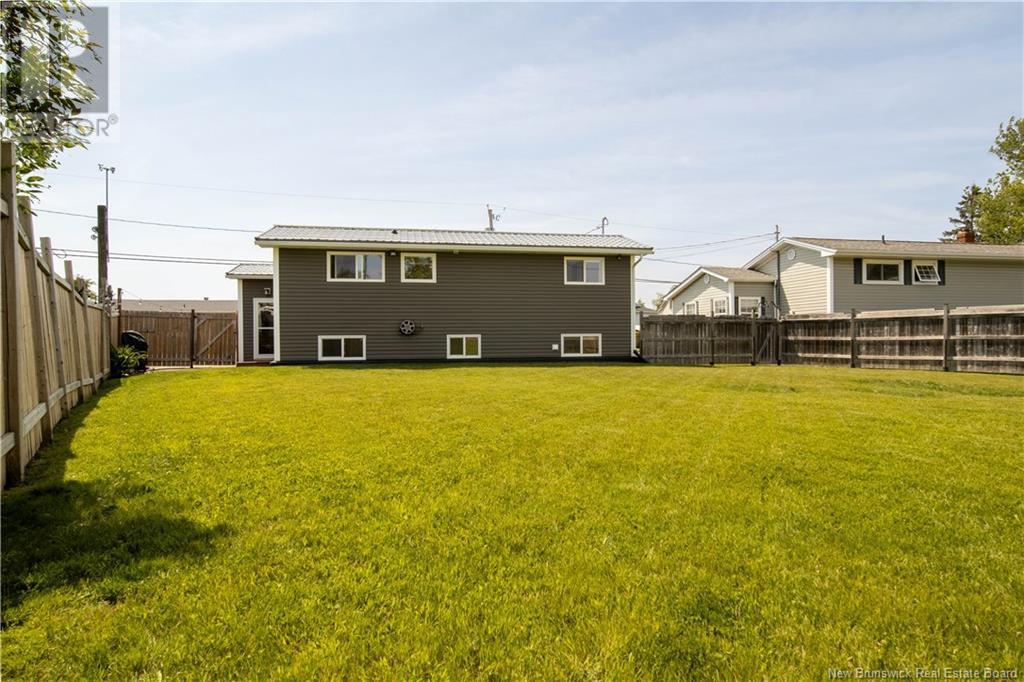 117 Masters Road, Moncton, New Brunswick  E1A 4S4 - Photo 33 - NB120609