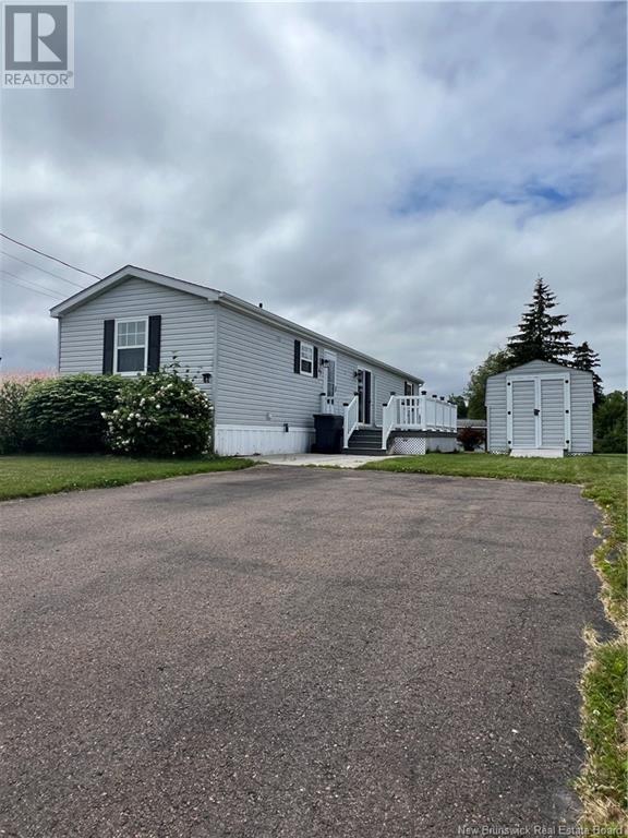 61 St-Jean Drive, Dieppe, New Brunswick  E1A 7N1 - Photo 2 - NB120877